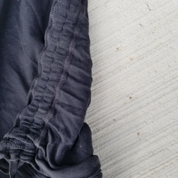 Lululemon tank top side ruching - Picture 2 of 8